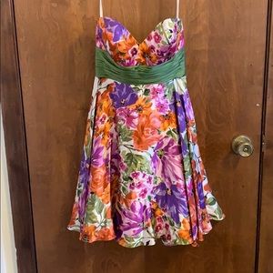 GLITZ! MOA 100% silk floral cocktail dress!